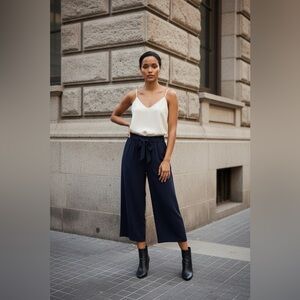 Six/Fifty Jacklyn Navy Cinched Tie Waist Wide Leg Tie Waist Pants NWT, XS - L